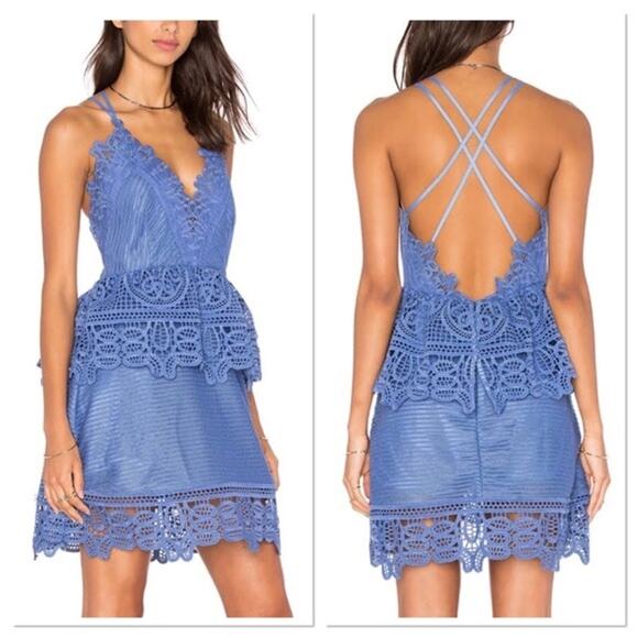 NEW self-portrait Lace Peplum Dress Blue Plunging Neck Revolve Women 2 - Picture 1 of 15